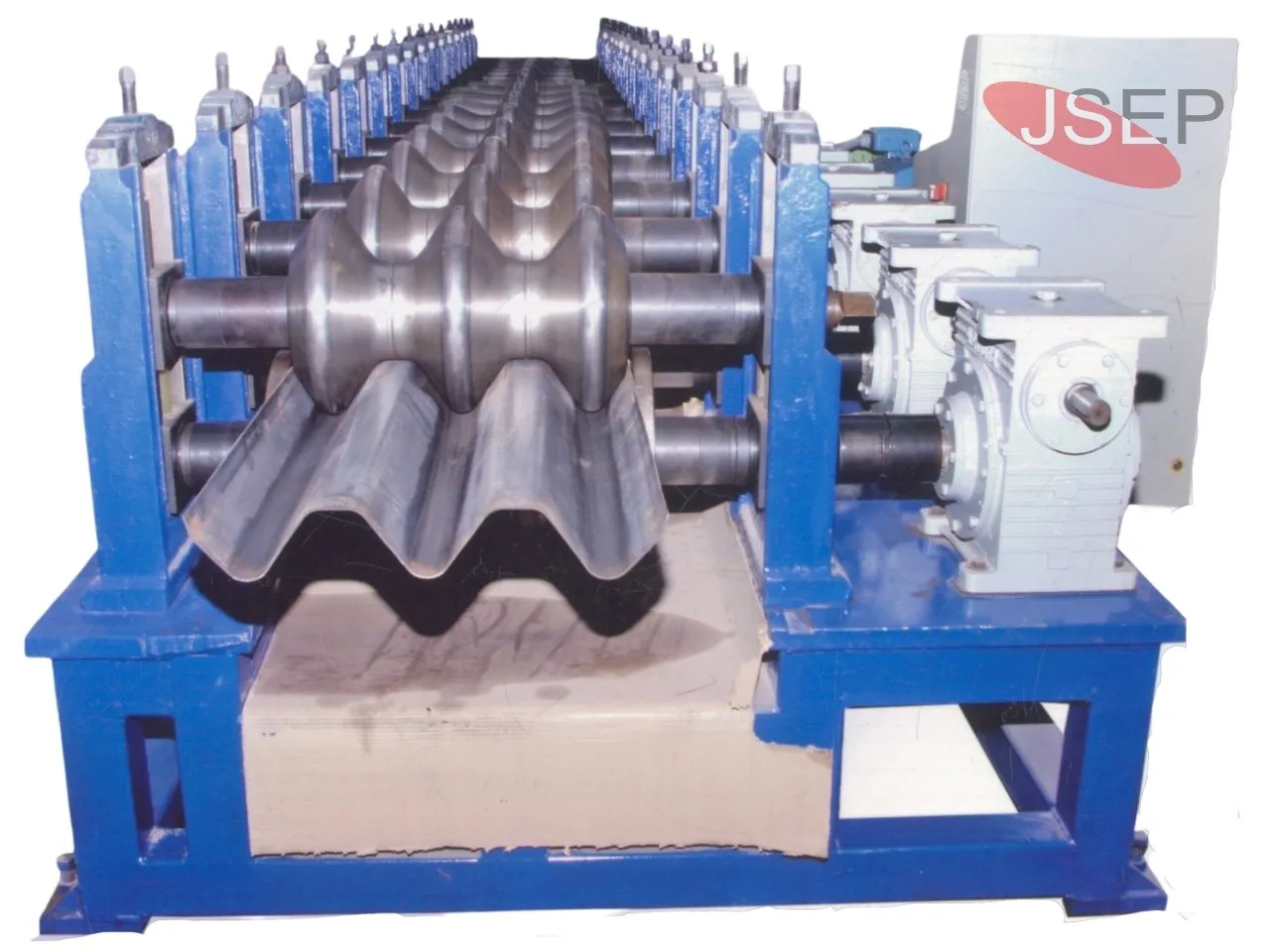 Guardrail machine producing W-Beam profile for highway crash barriers across India Guardrail Roll Forming Machine W-Beam Profile Manufacturing India